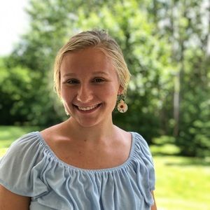 Meet your Posher, Anna!